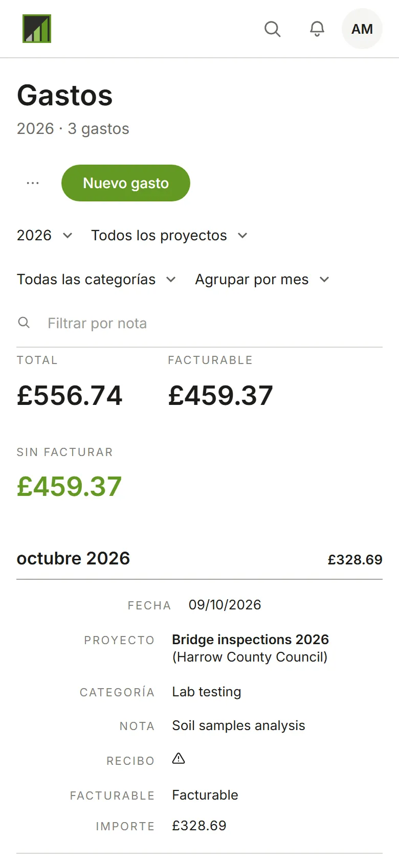 La página Gastos, agrupada por mes
